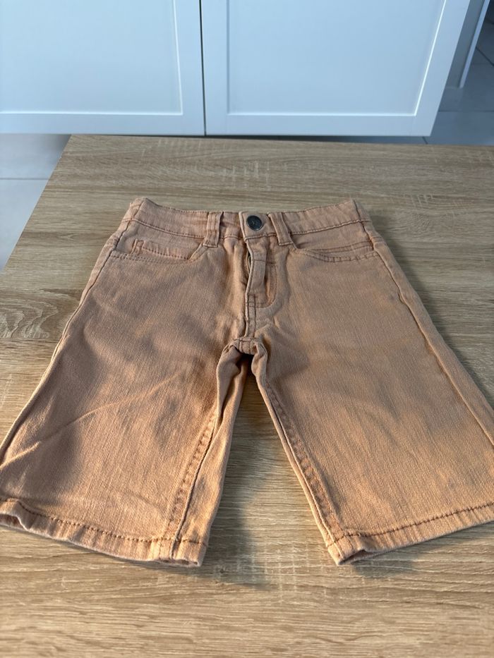 Short Kiabi 6 ans