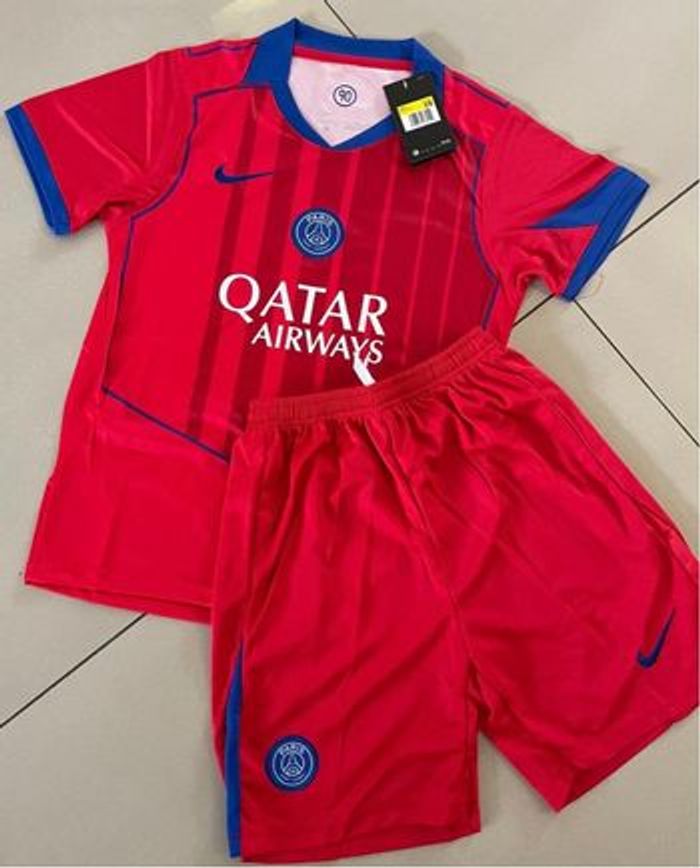 Maillot psg 25/26 rouge enfant 11 ans