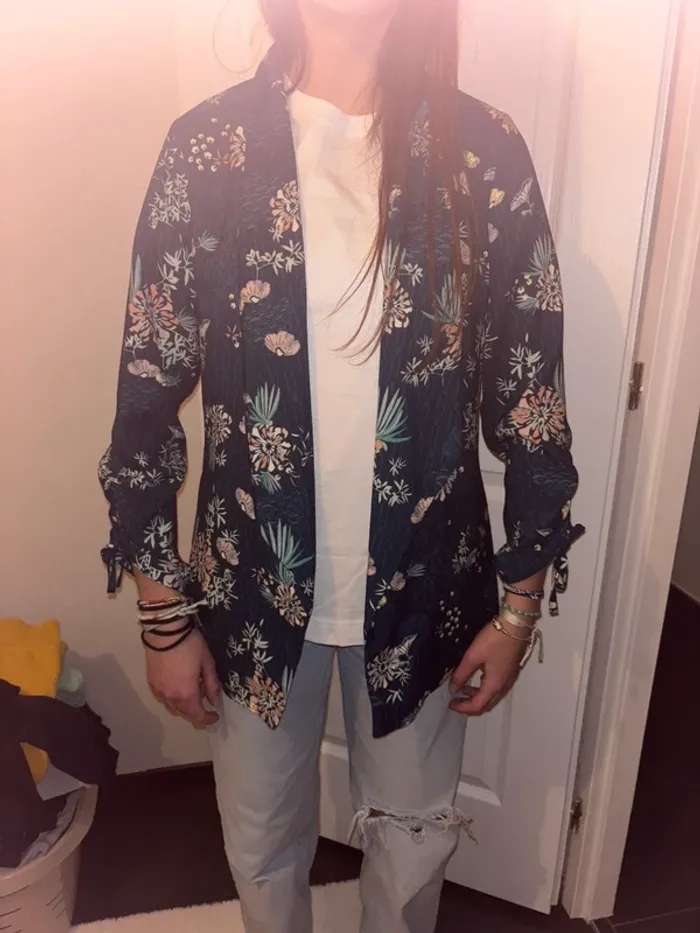 Veste fleurie