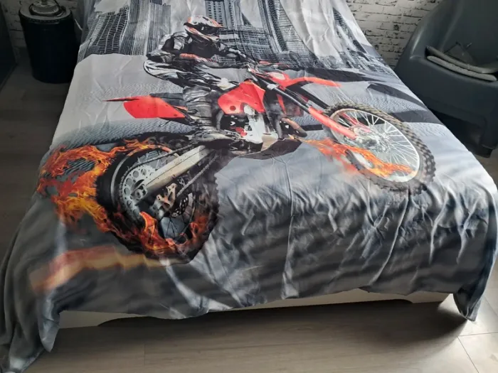Couette 2 taies d'oreiller Moto cross neuf - photo numéro 2