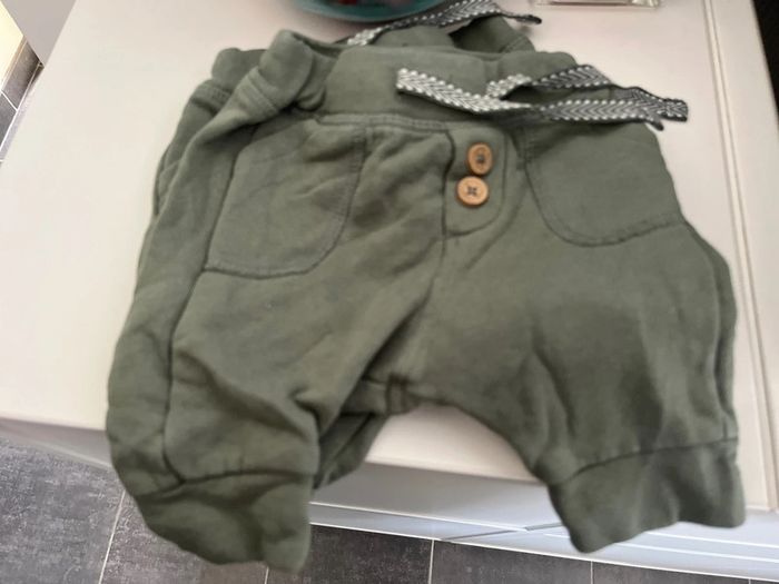 Lot de 2 Pantalon taille 3 mois