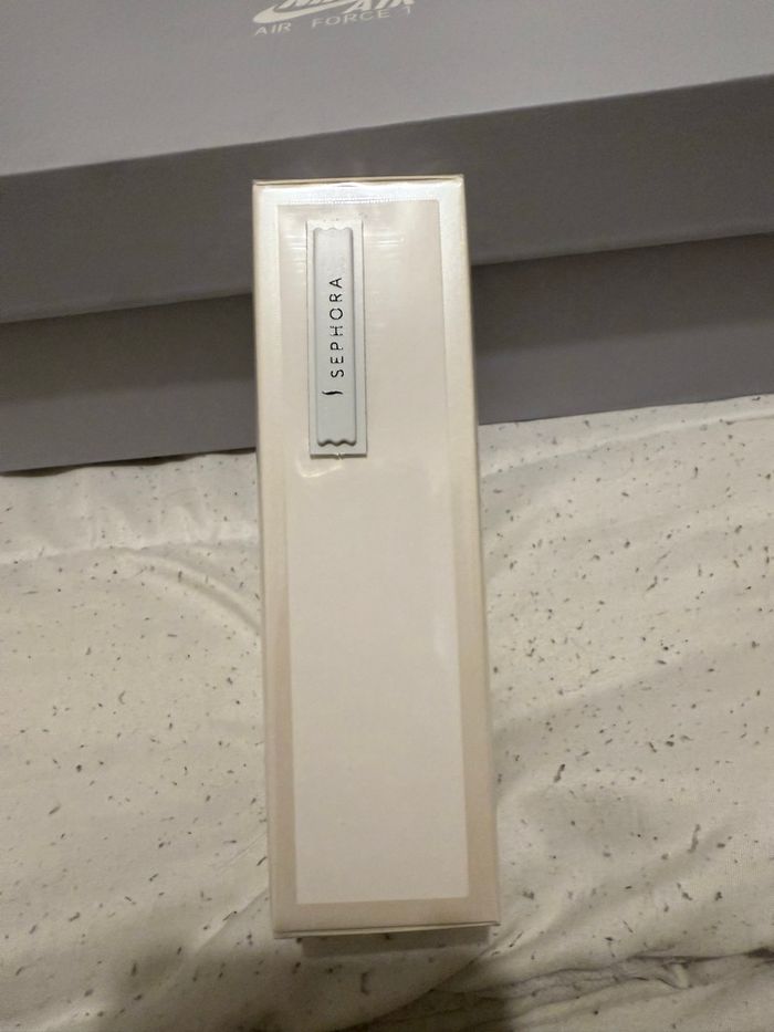 Parfum la petite robe Noire - photo numéro 2