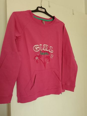 Sweat rose 14 ans