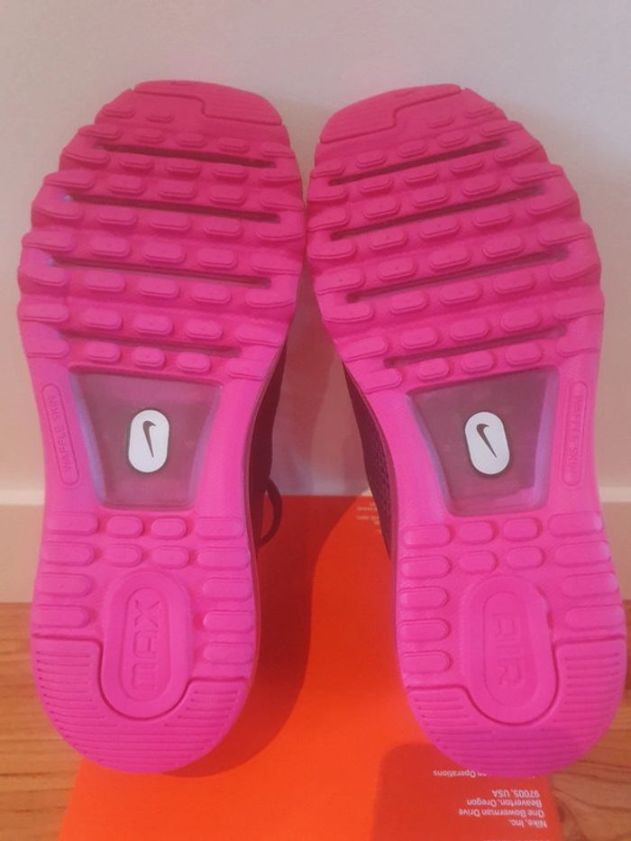 Nike Air Max 2013 "Black/Pink"(39) - photo numéro 7