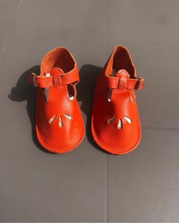 Chaussures été  pointure 18