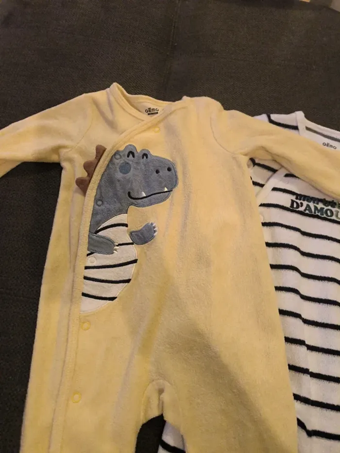 Lot 7 pyjamas - photo numéro 3