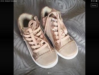 chaussures montantes gemo 26 neuves Couleur beige rosé