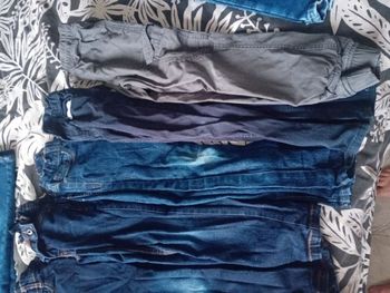 Lot de 9 jeans/pantalons