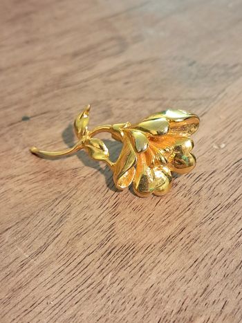 Broche fleur ancienne
