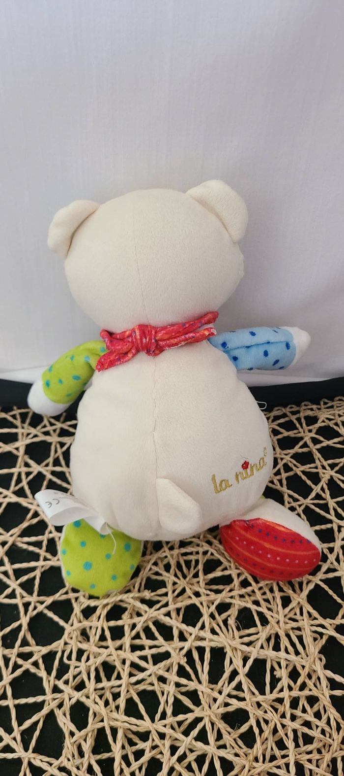 Peluche ours LA NINA SOFT Diset bandana rouge 24 cm - photo numéro 4