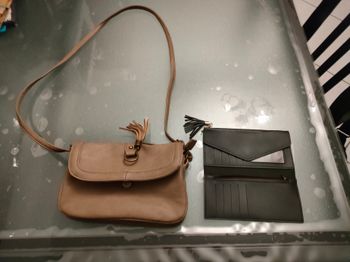 Lot sac à main et porte monnaie