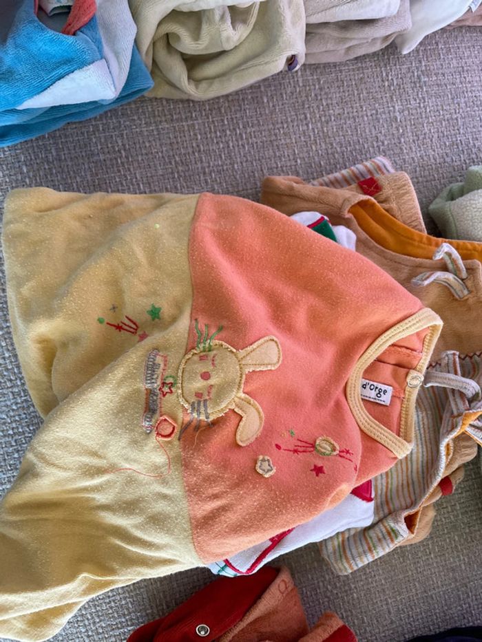 Lot pyjama 6 mois - photo numéro 5