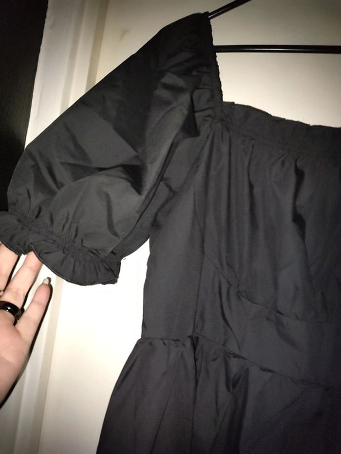 Robe noire - photo numéro 4