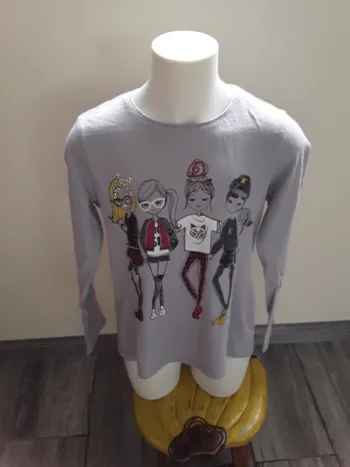 Tee-shirt manches longues 10 ans (140 cm)