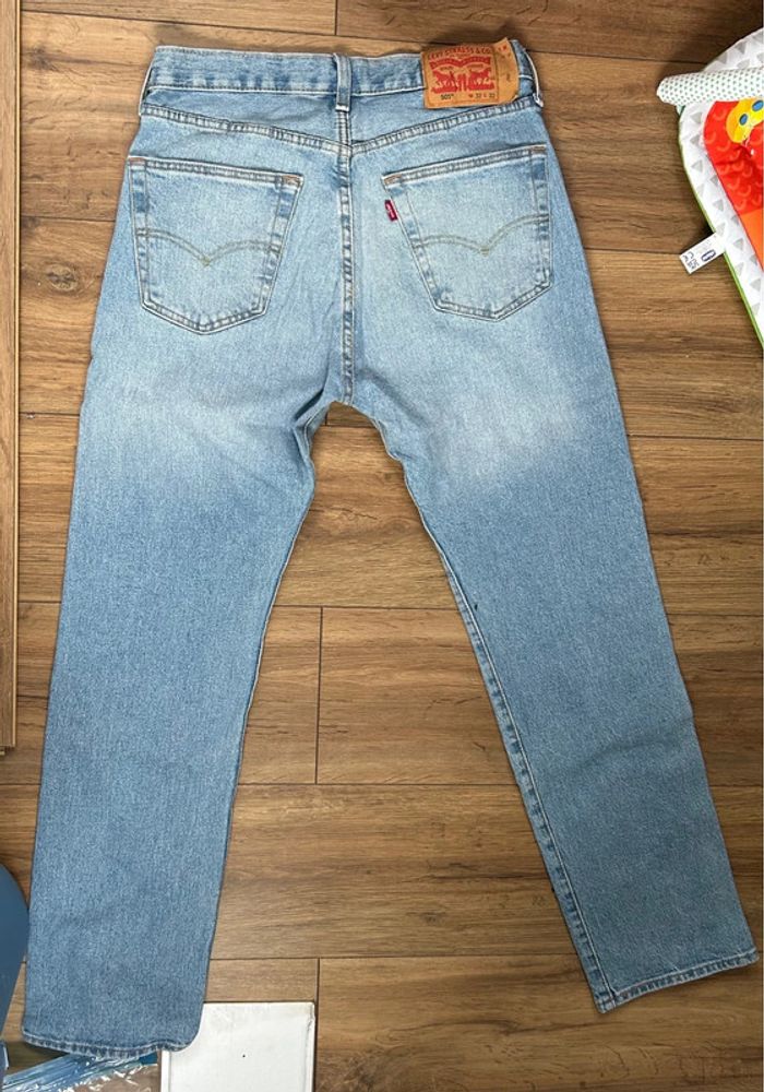 Jean Lévis homme 501 - photo numéro 3