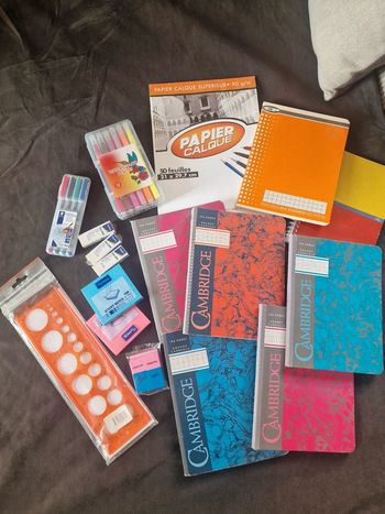Lot fourniture scolaires n°2