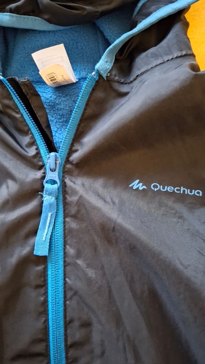 Blouson imperméable Decathlon enfant - photo numéro 3