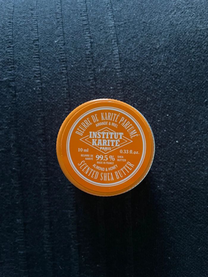 Beurre de karité parfumé 10 ml