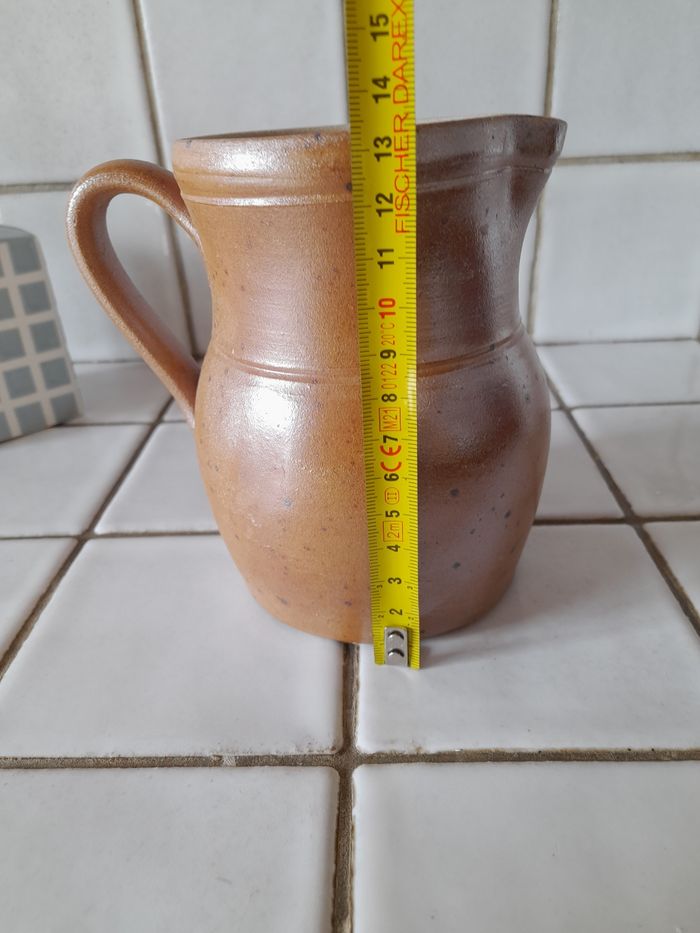 Pichet marron - photo numéro 5