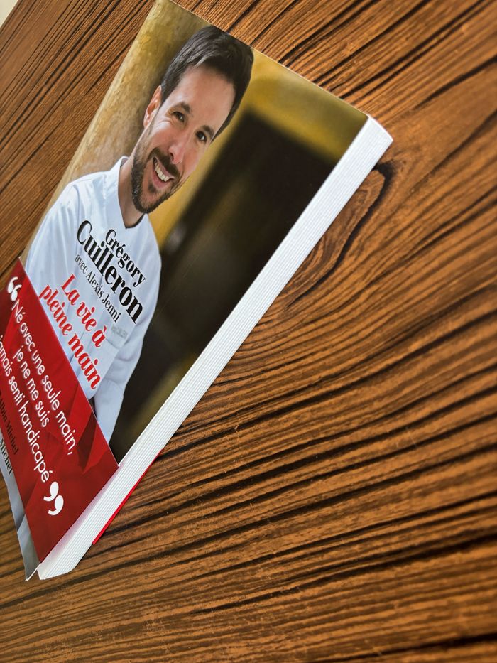 livre de Grégory Cuilleron « La Vie à pleine main » - photo numéro 8
