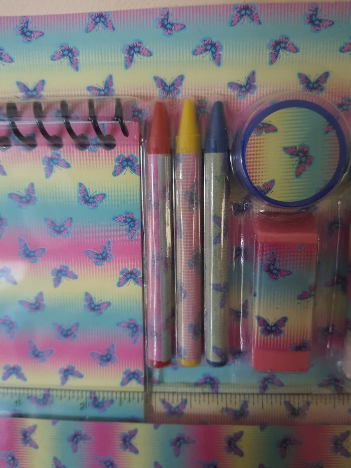 Ensemble papeterie pour enfants - photo numéro 3