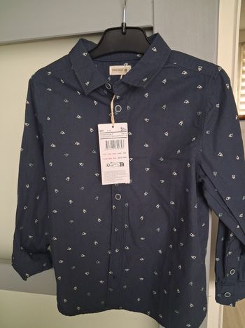 Chemise 5 ans neuf 