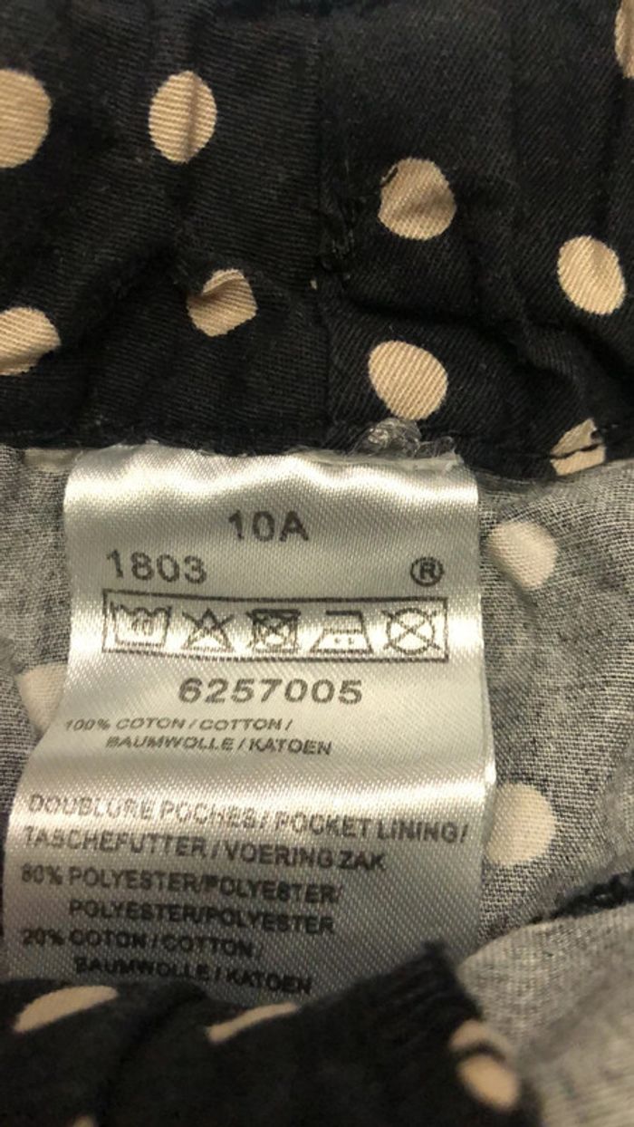 Lot 2 jupes 10 ans (1 noire à pois beiges et 1 blanche unie) - photo numéro 4