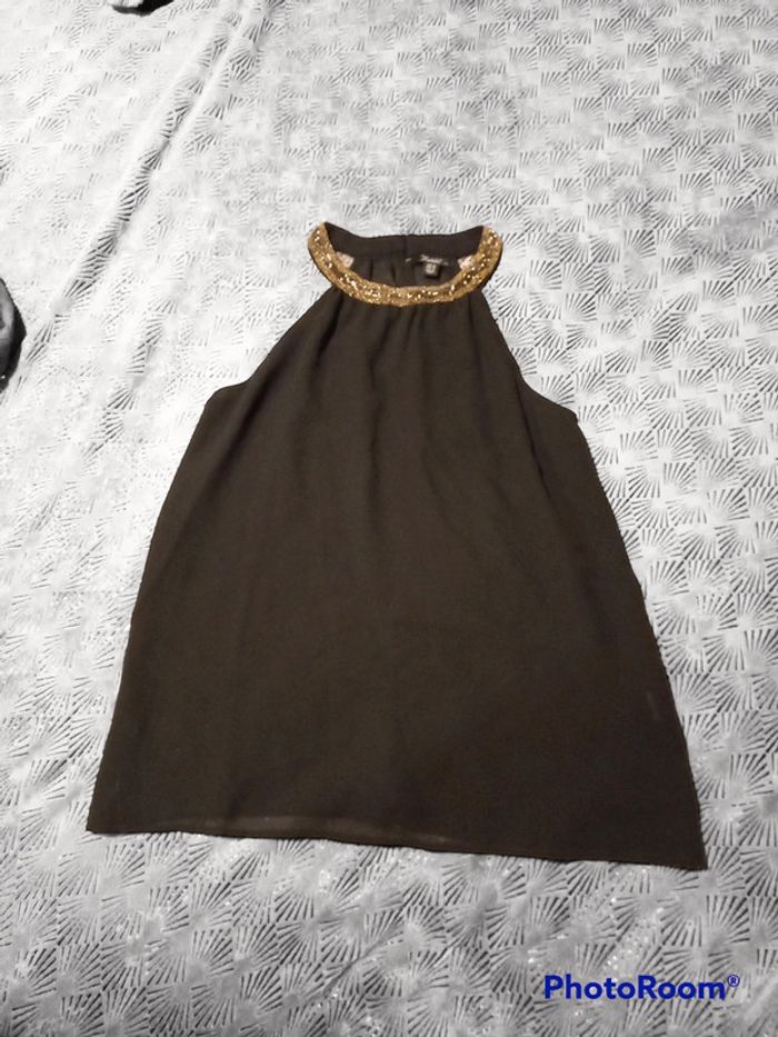 Épaule découverte 🏝 voile