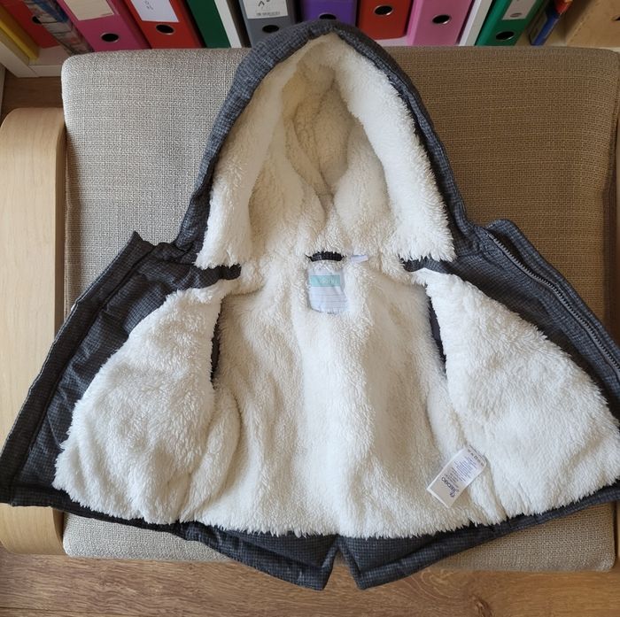 Manteau fourrure imperméable 6 mois - photo numéro 2