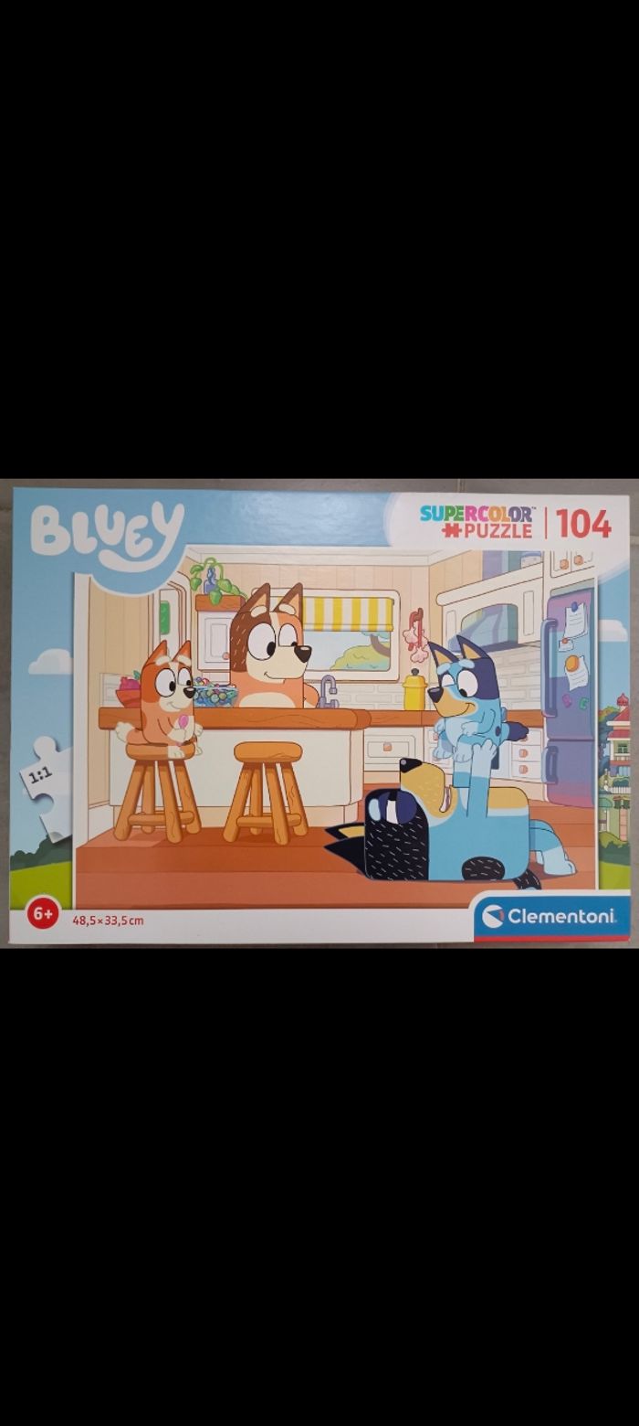Puzzle Bluey 104 pièces Clementoni