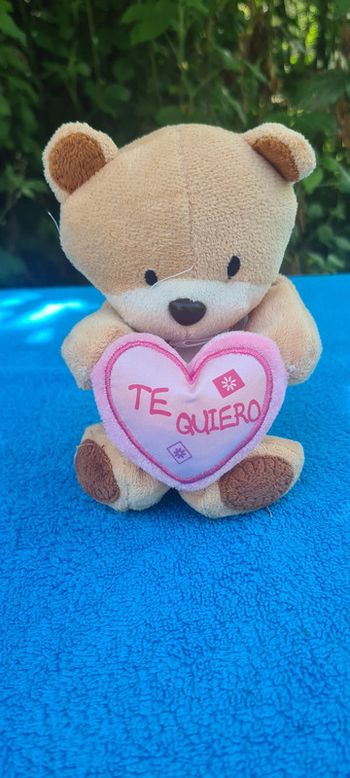 Ourson "Te quiero" je t'aime