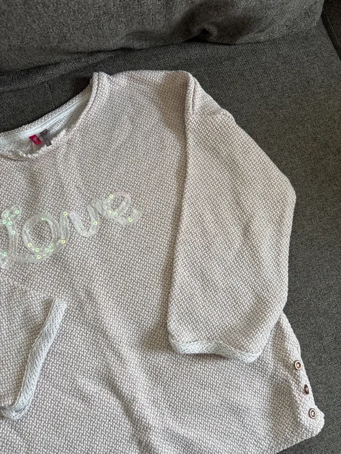 Pull rose clair LOVE– Orchestra – 14 ans - photo numéro 4