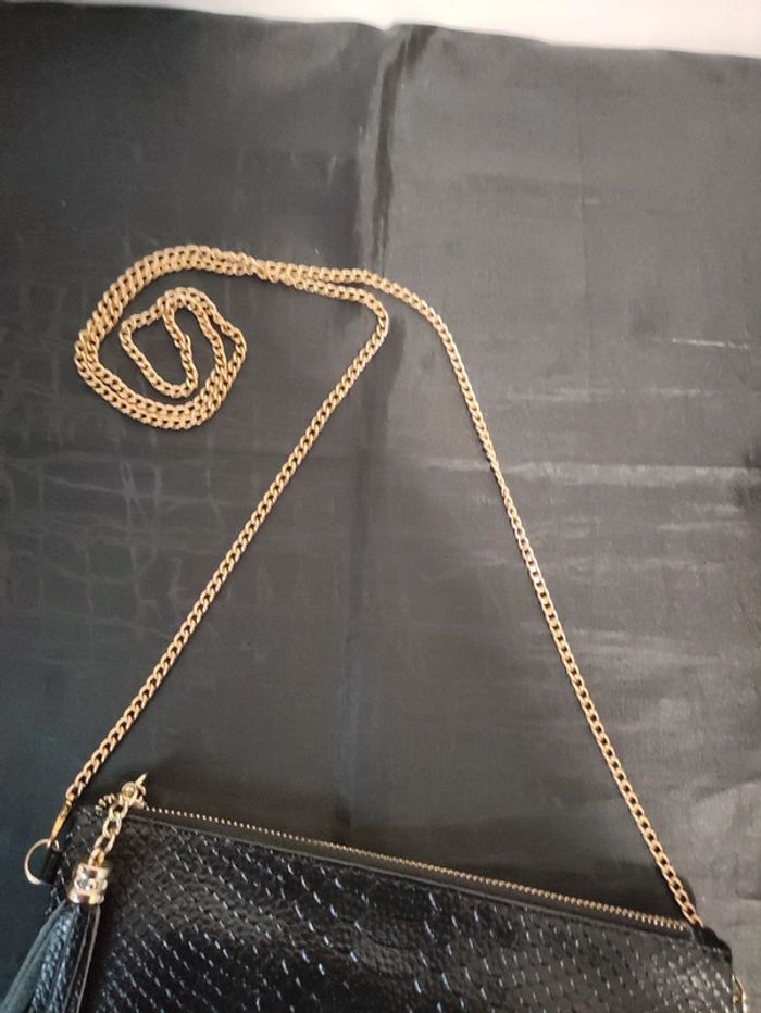 Pochette neuve avec chaîne - photo numéro 4