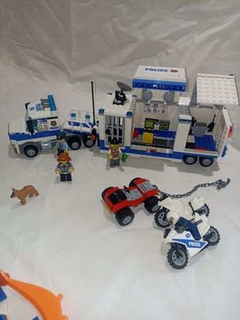 Lego city police 60138