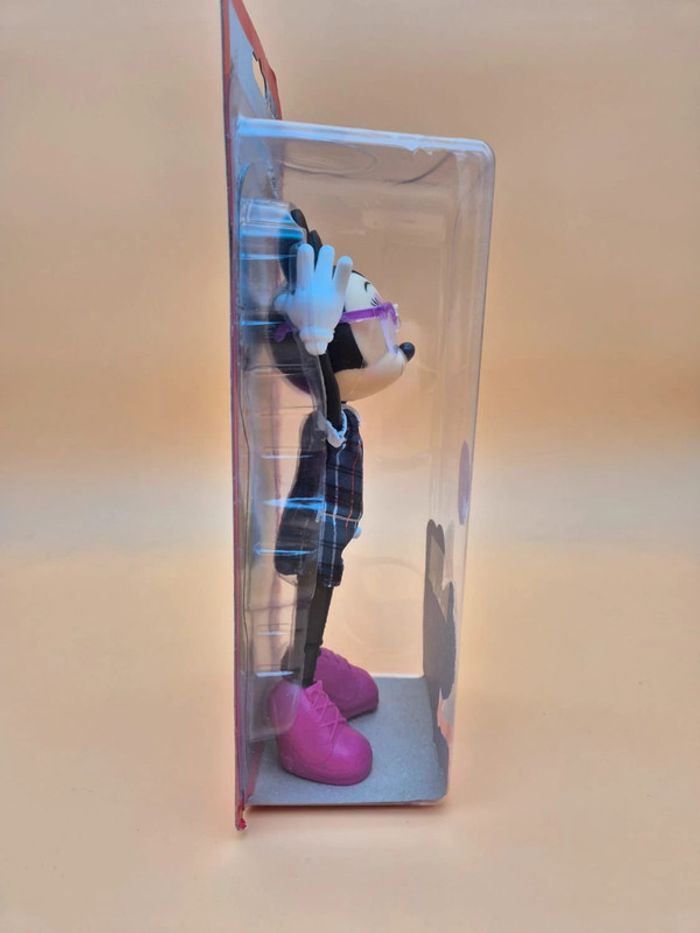 disney Poupée Minnie Mouse "Preppy Plaid" Look Écolière Stylée & Lunettes Fun - photo numéro 4