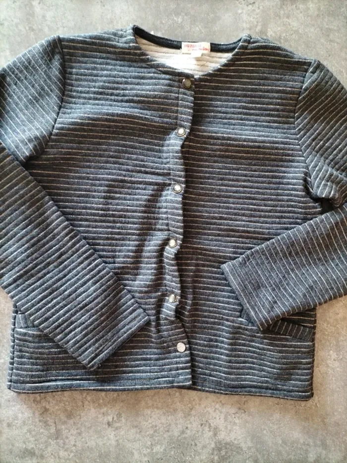 Veste fille taille 10 ans Tape à l'oeil