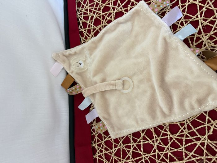 Doudou lapin Diinglisar attaché tétine - photo numéro 3