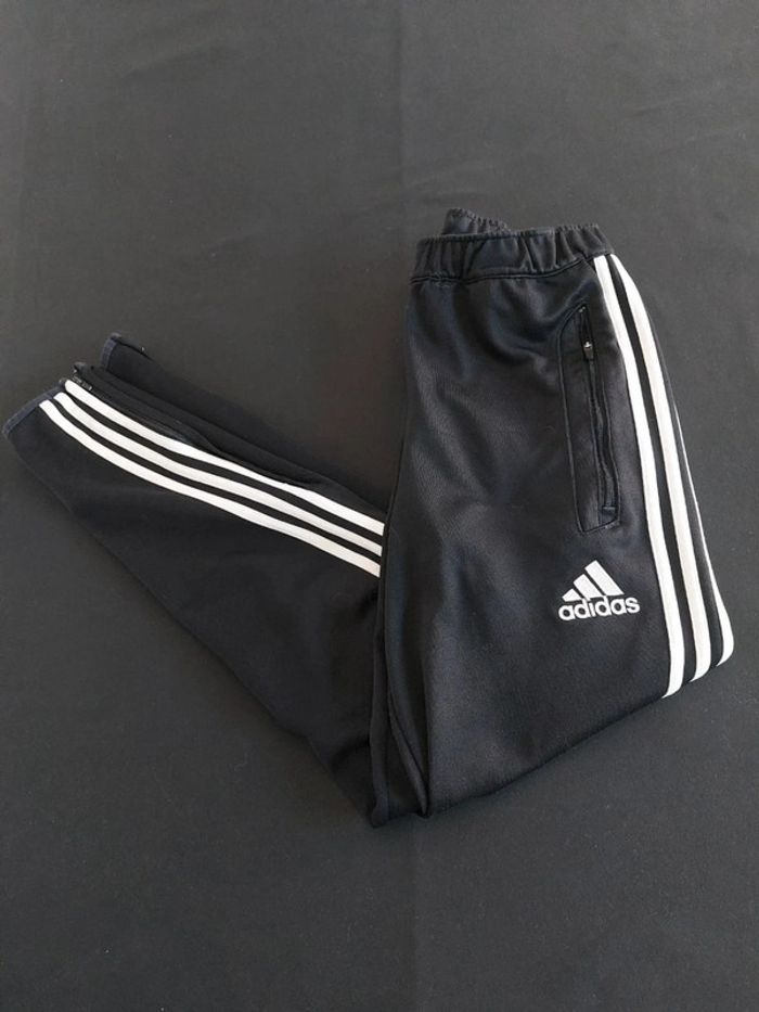 Jogging Adidas Brodé