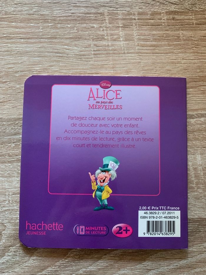 Mon histoire du soir : Alice aux pays des merveilles - photo numéro 2
