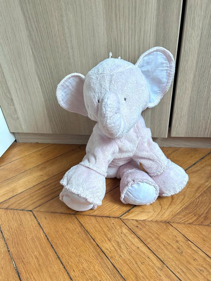 Peluche Ferdinand l'éléphant Rose (25 cm) Tartine et chocolat - photo numéro 1