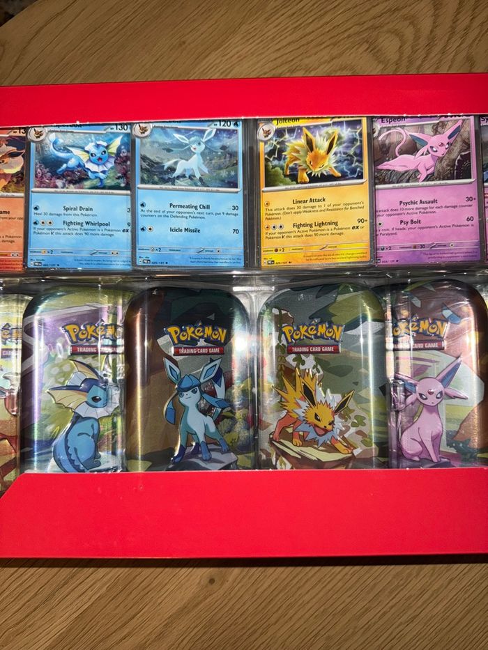 Coffret Pokémon – 8 Mini Tin Prismatic Evolutions (Exclu Costco) - photo numéro 4