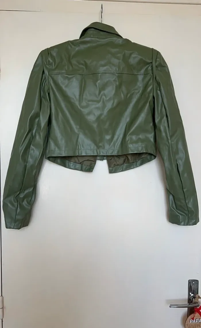 Veste courte T34 💚 - photo numéro 4