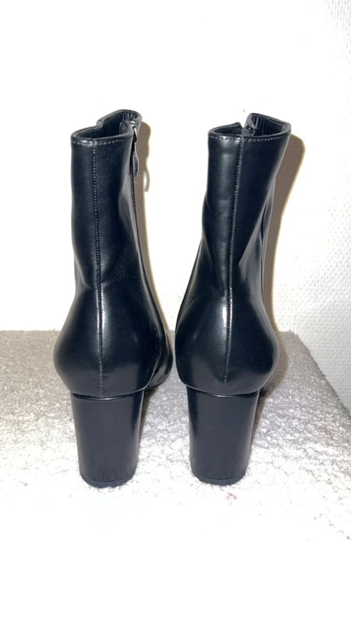 Bottines noires - photo numéro 4