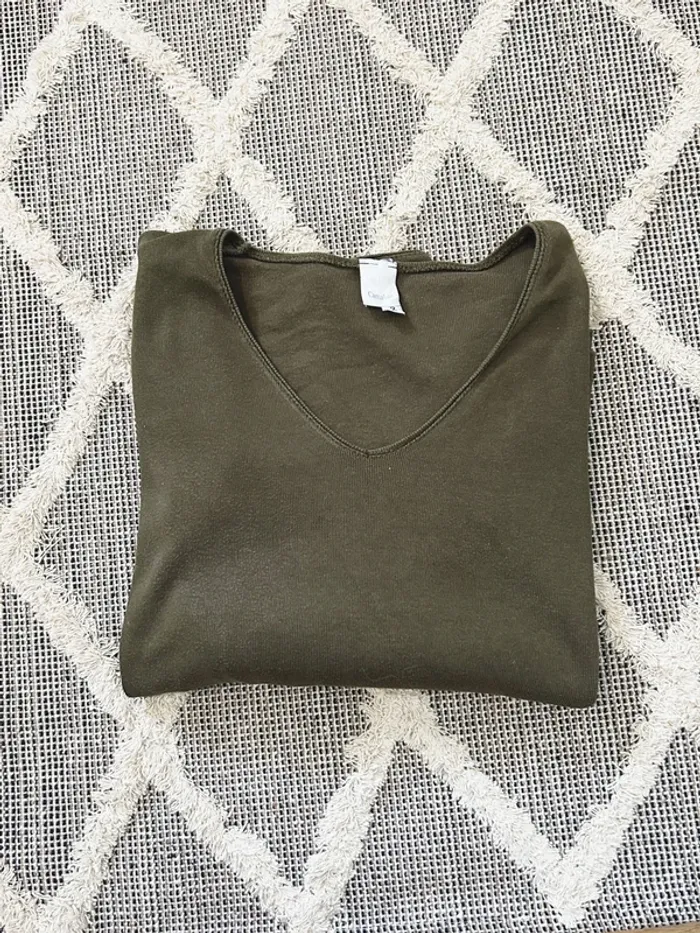Pull cardigan col V kaki Camaïeu - photo numéro 2