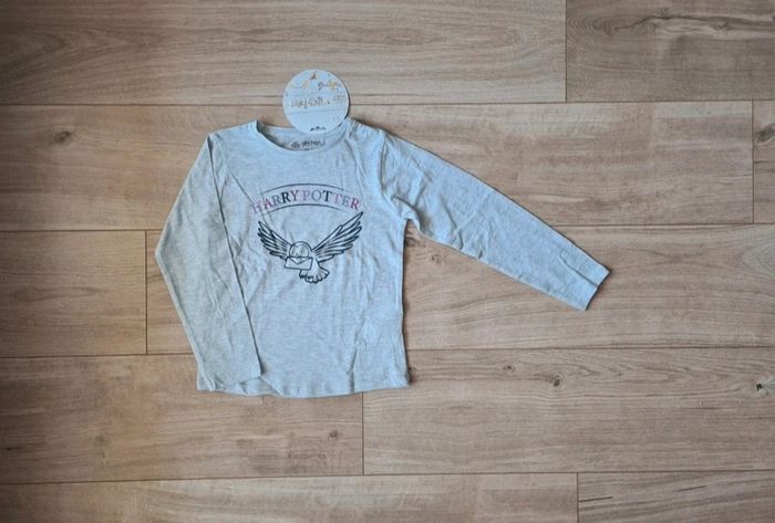 Haut harry potter 6 ans neuf avec etiquette - photo numéro 2