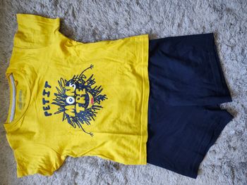 Pyjama 2 pièces taille 5 ans