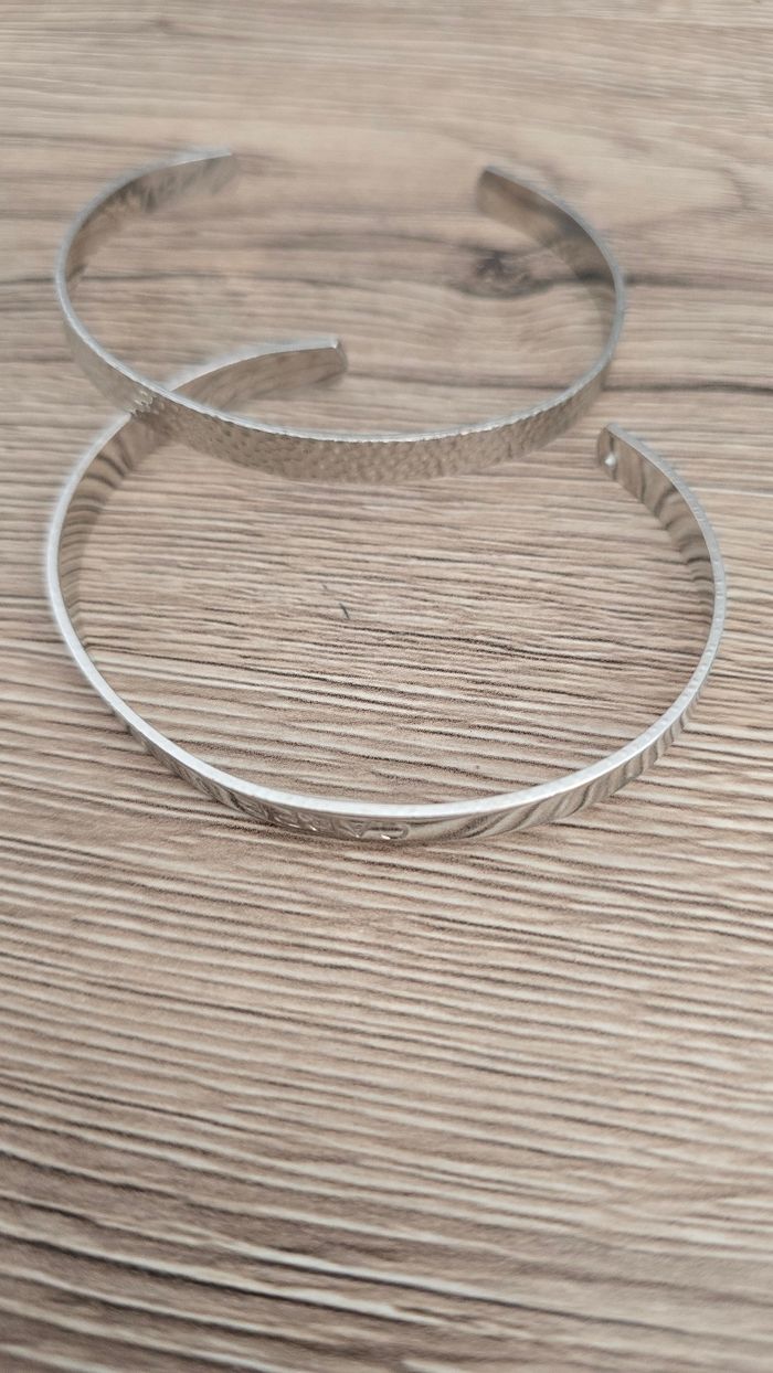 Lot bijoux argentés et bleus avec boîte à bijoux - photo numéro 5