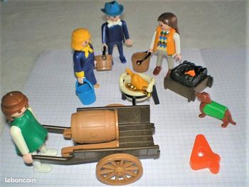 Lot Playmobil - état neuf