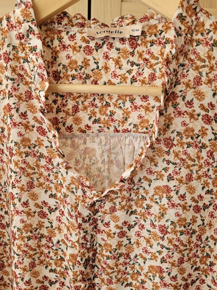 Blouse à fleurs - photo numéro 3