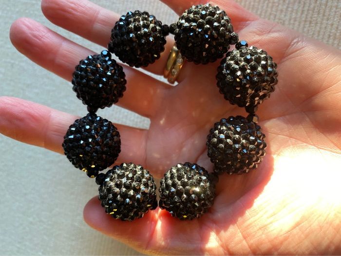 Bracelet en perles noires avec strass noirs - photo numéro 15
